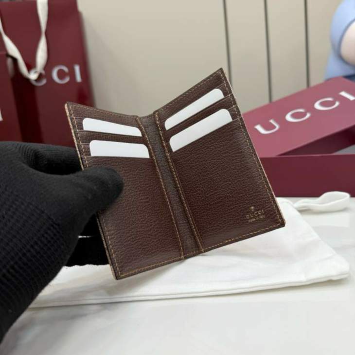 Picture of Gucci Wallets _SKUfw238758351fw